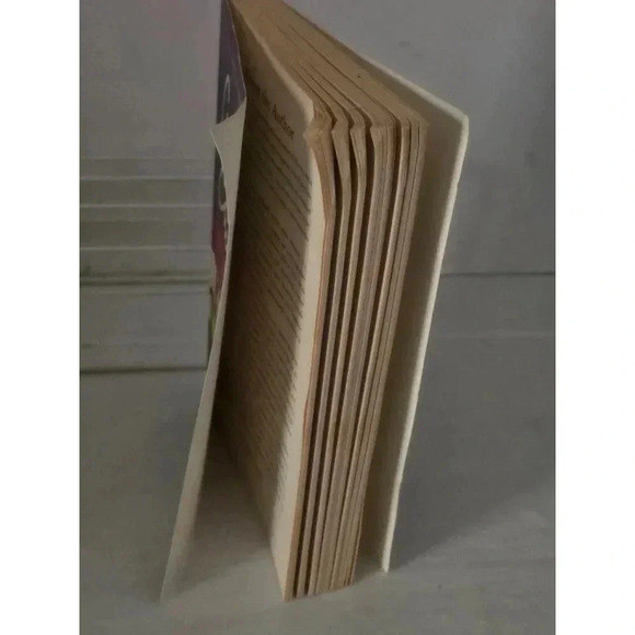 Harper Agatha Christie Murder is Easy Mystery Book - Picture 5 of 5